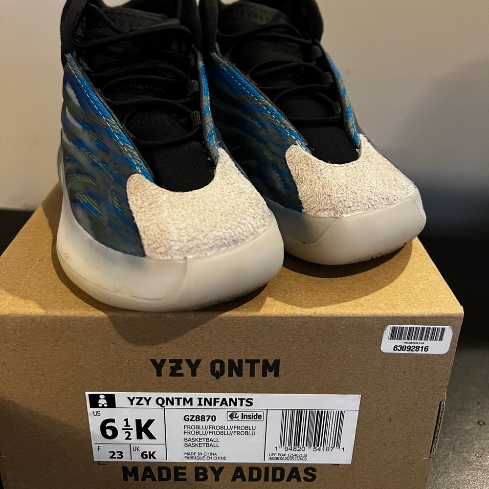 Infant Yeezy Quantum Frozen Blue